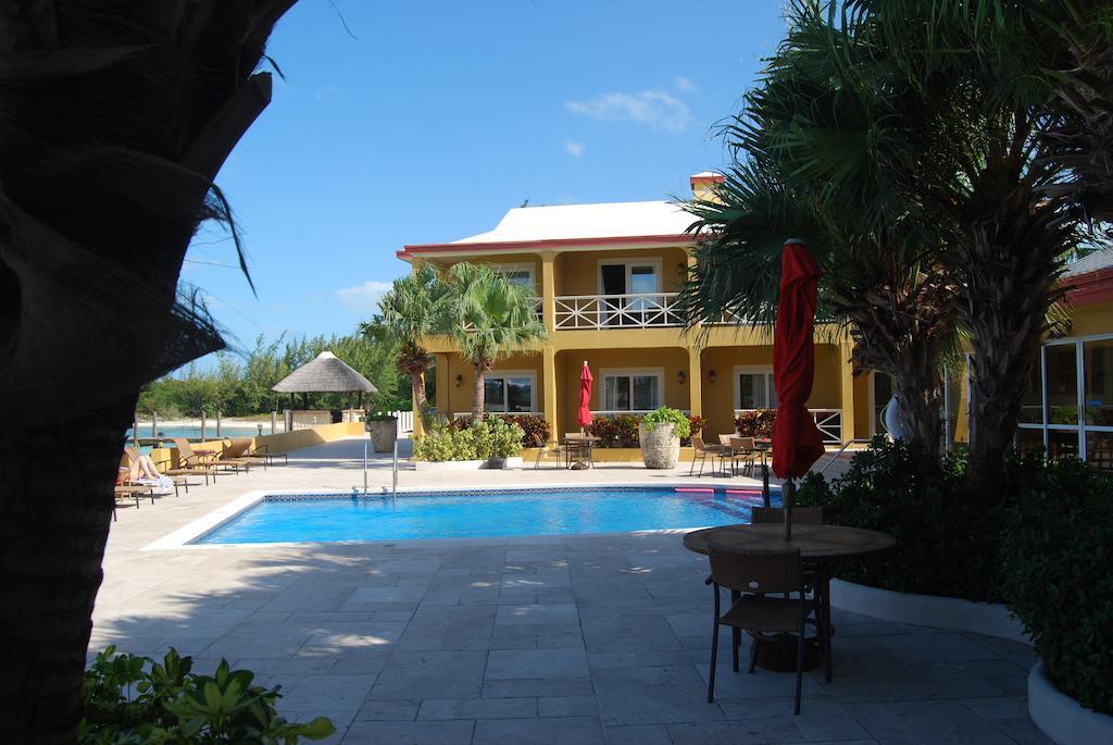 Augusta Bay Bahamas, Exuma Hotel George Town Eksteriør billede