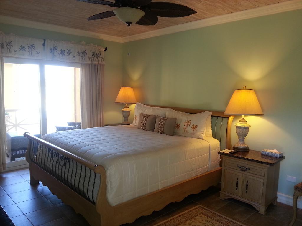 Augusta Bay Bahamas, Exuma Hotel George Town Eksteriør billede